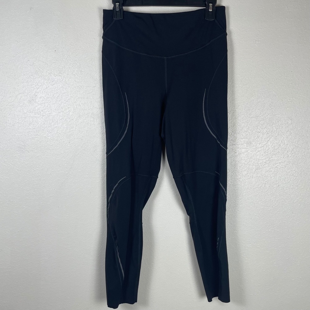Lululemon Base Pace‎ High-Rise Reflective Tight 25"